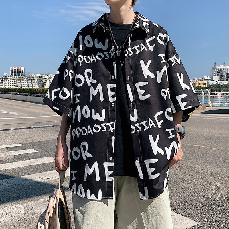 夏季新款短袖衬衫男学生港风帅气衬衣开衫五分袖休闲潮流上衣服