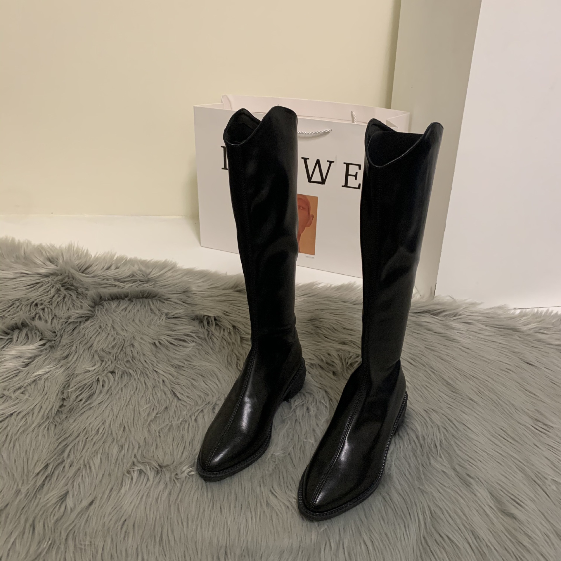 长靴女皮面不过膝长筒靴2021秋冬新款高筒切尔西靴中跟尖头骑士靴