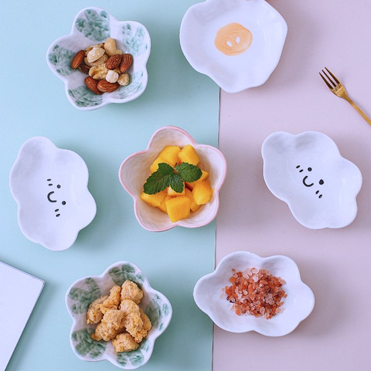 Creative Ceramic Condiment Saucer Cartoon Cute Small Dish Dish Household Tableware Saucer Dish Tomato Vinegar Salad Soy Sauce Dish