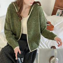 韩系连帽撞色边拉链毛衣外套女秋冬季新款复古慵懒风软糯针织开衫