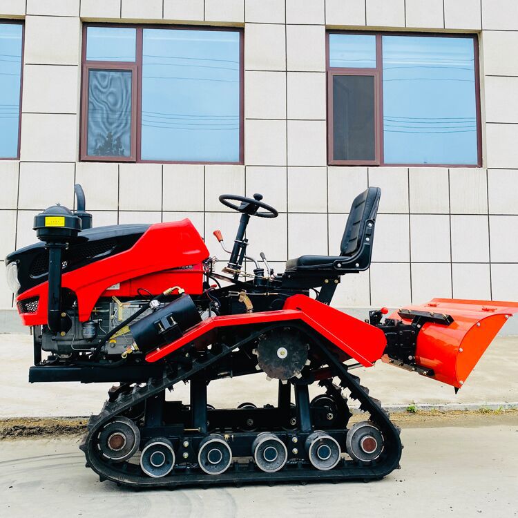 100马力全新补贴型四驱拖拉机 泰山中型四驱拖拉机 农用整地机