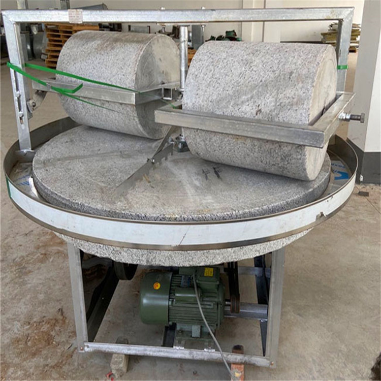 水稻小米电动石碾子 单双头电动石碾机 农作物石碾子批发