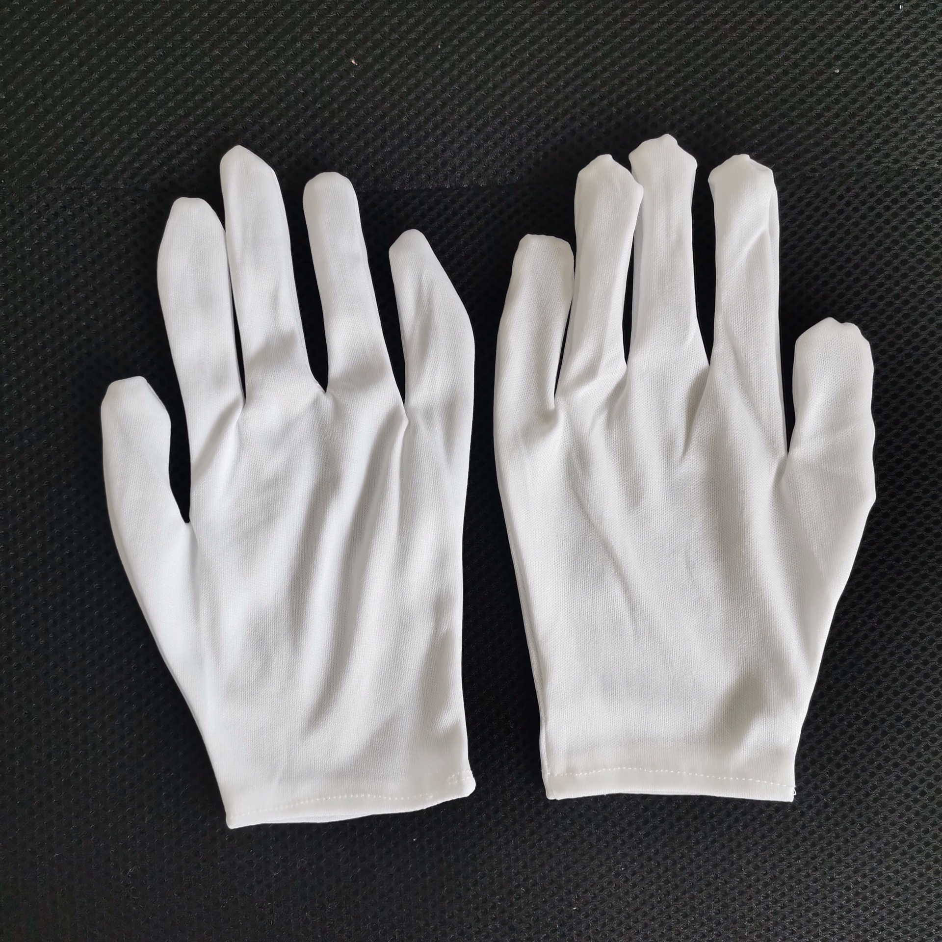 白棉布作业点塑手套防滑胶粒手套点珠礼仪点胶手套白棉毛颗粒手套