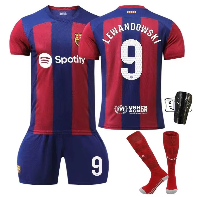 批发23-24巴萨球衣主场8号佩德里9号莱万成人儿童足球服套装-阿里巴巴