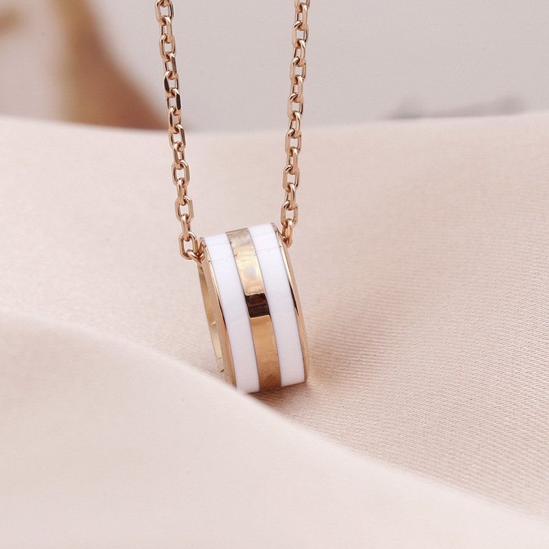 简约时尚精工版钛钢dw吊坠新款万花筒项链女不掉色【50条包邮】