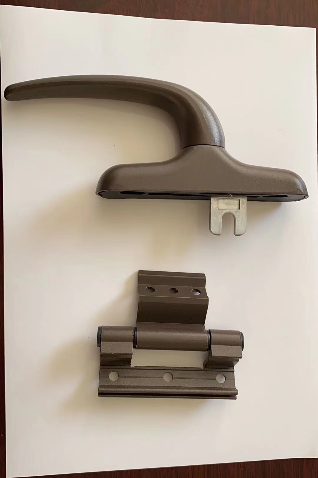 铝合金平开窗内开执手 小圆弧断桥执手 厂家直销信三鼎门窗配件