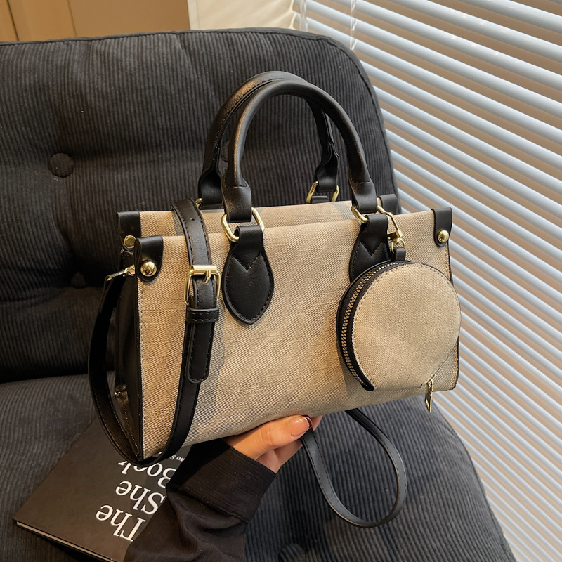 2025 spring cross-border new arrival fashion large capacity totes shoulder crossbody work commuter handbag wholesale