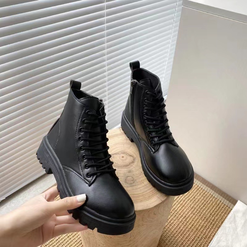 2023 Autumn New Black Handsome Martin Boots Women's Platform Short Boots