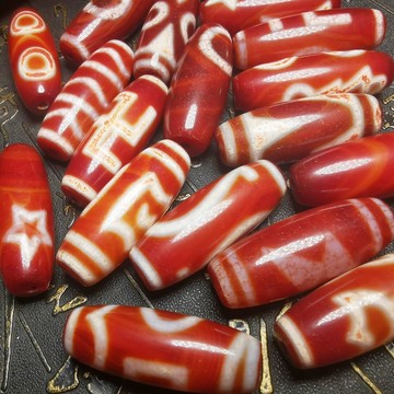 藏区回流朱砂红老矿料血丝龙纹天珠单珠吊坠项链diy手工配珠