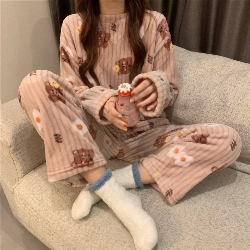 2023 Autumn and Winter Coral Velvet Pajamas Women's Cute Flannel Home Wear Fashion Loose Thick Cardigan Two-Piece Suit