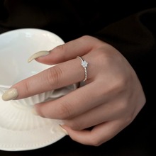 s999雪花锆石足银戒指女小众设计感时尚百搭简约个性小花朵食指戒