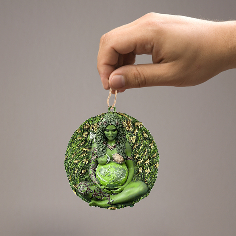 外贸跨境树脂创意家居装饰欧式树脂品创意挂牌大地母亲树脂吊坠