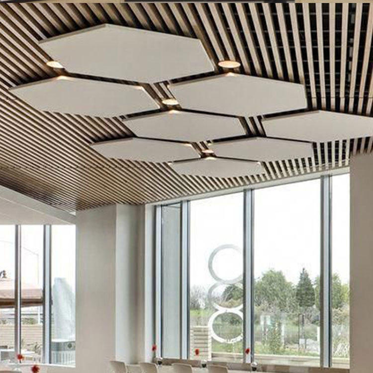 欧佰磁顶 集成吊顶新品自装式铝扣板六边形磁吸客厅铝天花