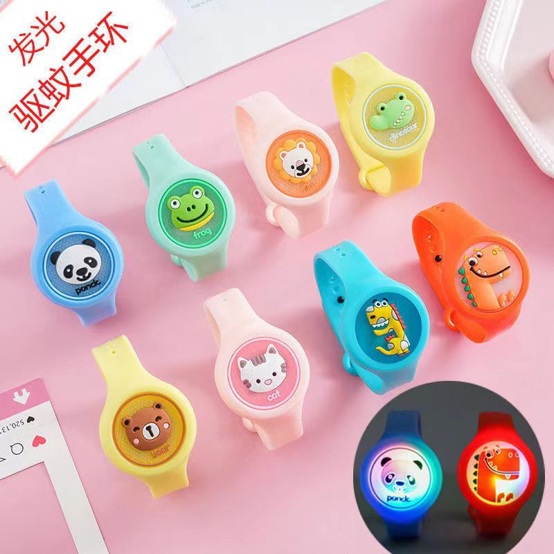 Mosquito Repellent Watch Mosquito Repellent Bracelet Flash Anti-Mosquito Bracelet Rotating Mosquito Repellent Bracelet Toy Luminous Bracelet for Children