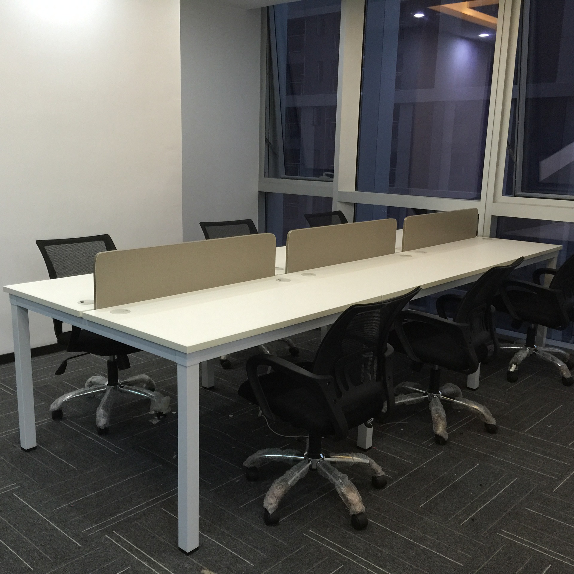 深圳工厂直销职员办公桌4人位卡座办公室卡位员工卡·位办公桌