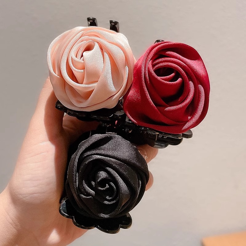 2024新款玫瑰花抓夹女后脑勺发夹丸子头盘发高端中号发抓花朵头饰