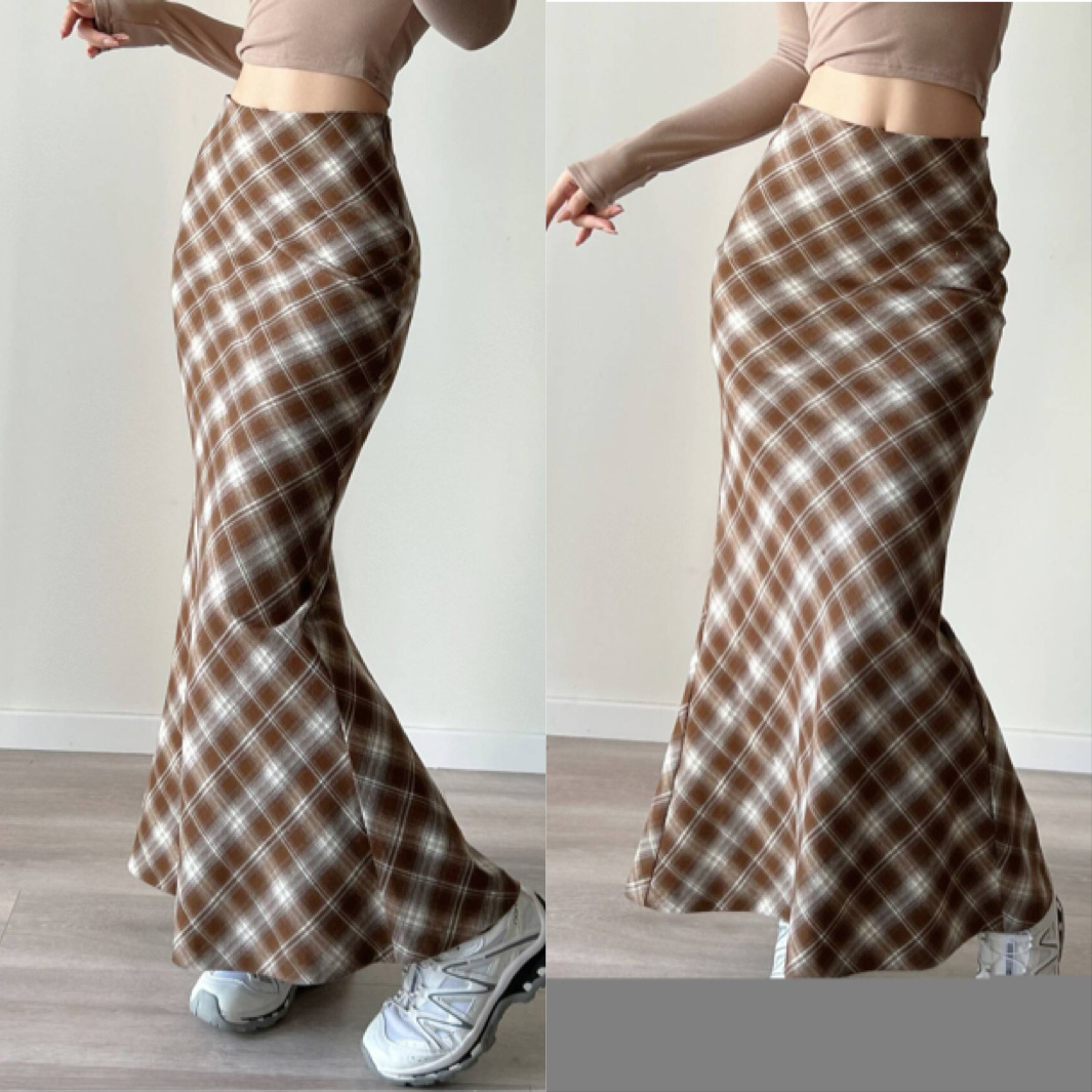 复古咖色磨毛高腰格子半身裙女2023秋款辣妹中长款a字鱼尾包臀裙