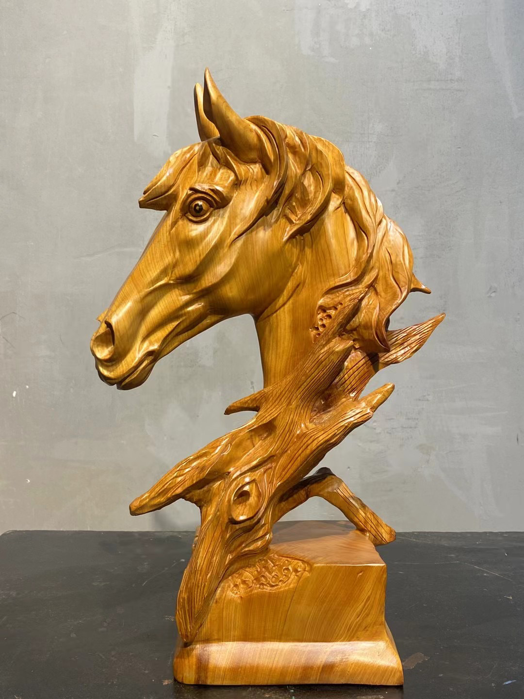崖柏木雕马头摆件实木根雕十二生肖马创意办公室摆设商务礼品