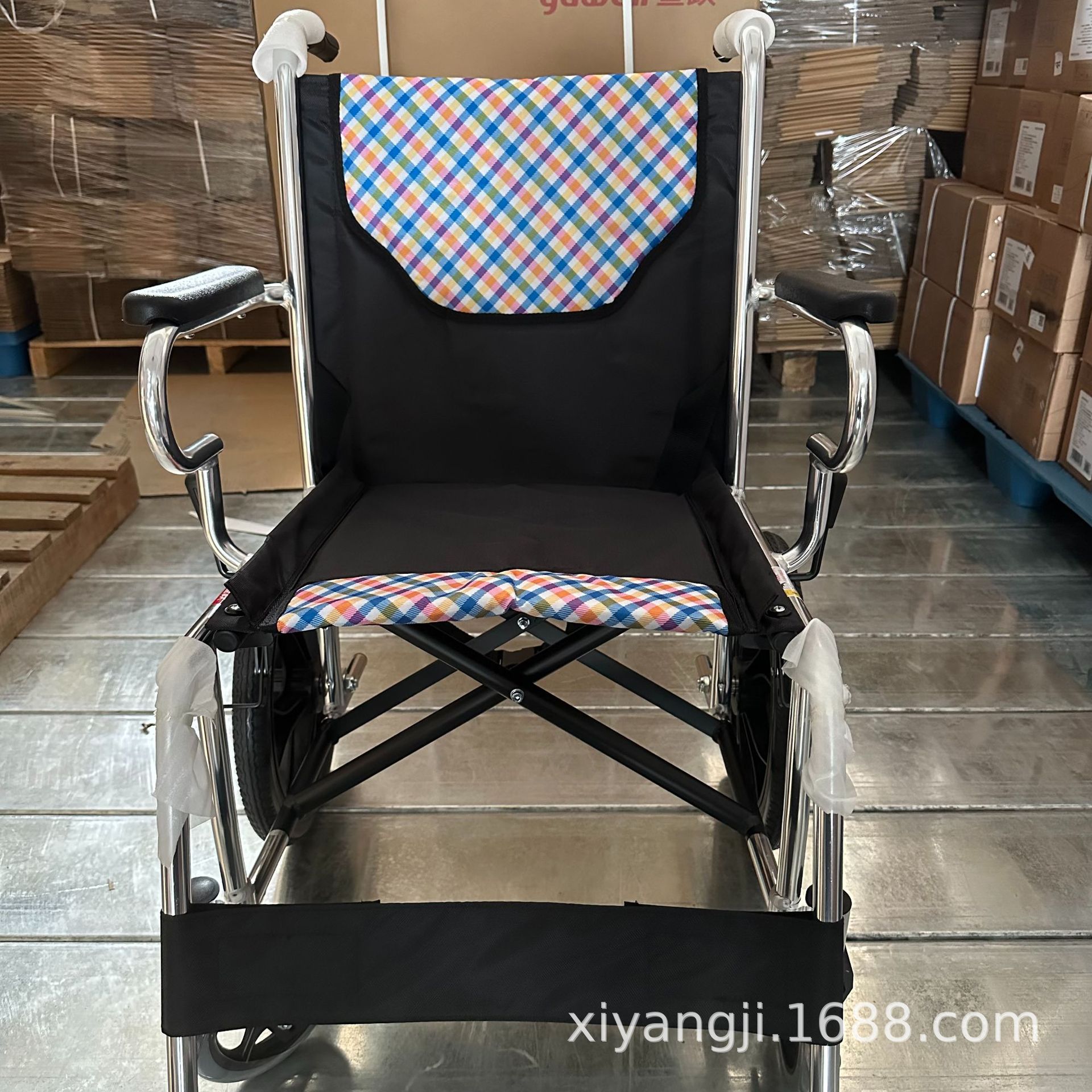 鱼跃h032轮椅全躺手动推车轮椅带坐便餐桌板可折叠