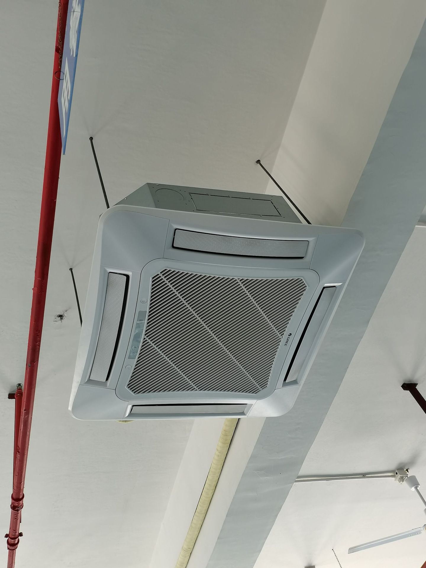 东莞美的5匹天花机志高天花机奥克斯天机格力5匹天花机横沥企石