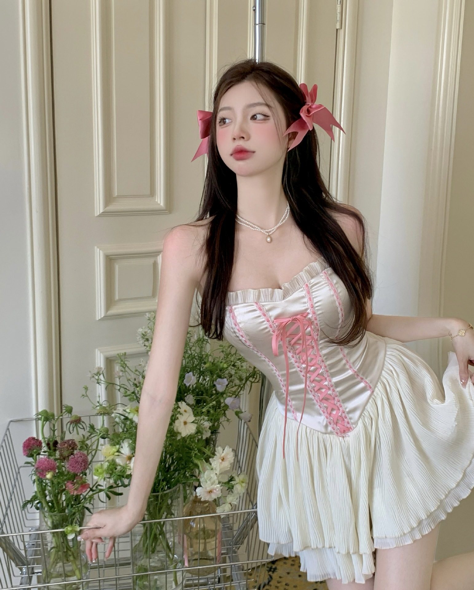 缎面雪纺抹胸连衣裙女纯欲风甜辣妹性感裙子夏季收腰气质蓬蓬短裙