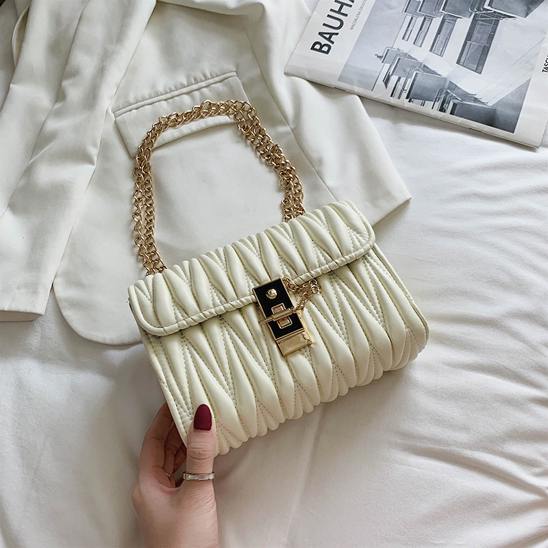 Summer Leisure Small Bag for Women 2023 New Korean Style Pleated Messenger Bag Trendy Textured Shoulder Chain Small Square Bag