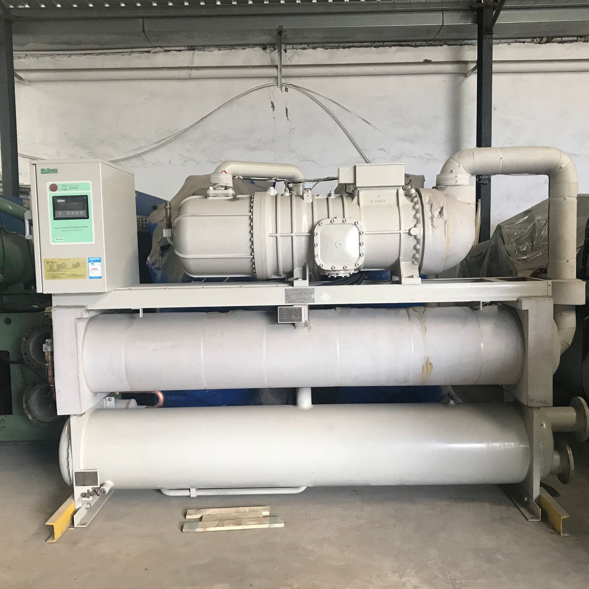 大金两并联240p水冷式冷水机组cuwd240a5y制冷量810kw