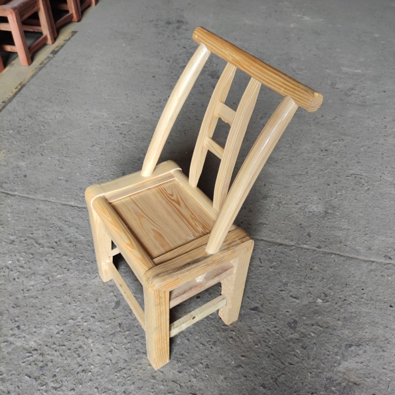 松木椅老式实木靠背椅农村家用喂奶木质儿童凳农家乐碳化椅子