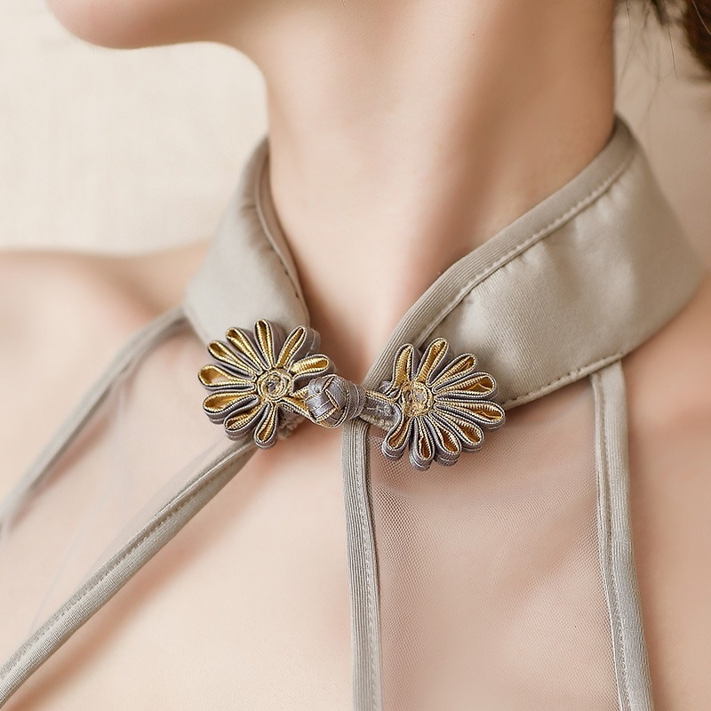 情绪内衣制度诱服血滴子大码肚兜性暗示衣服透明情器情趣情却睡衣