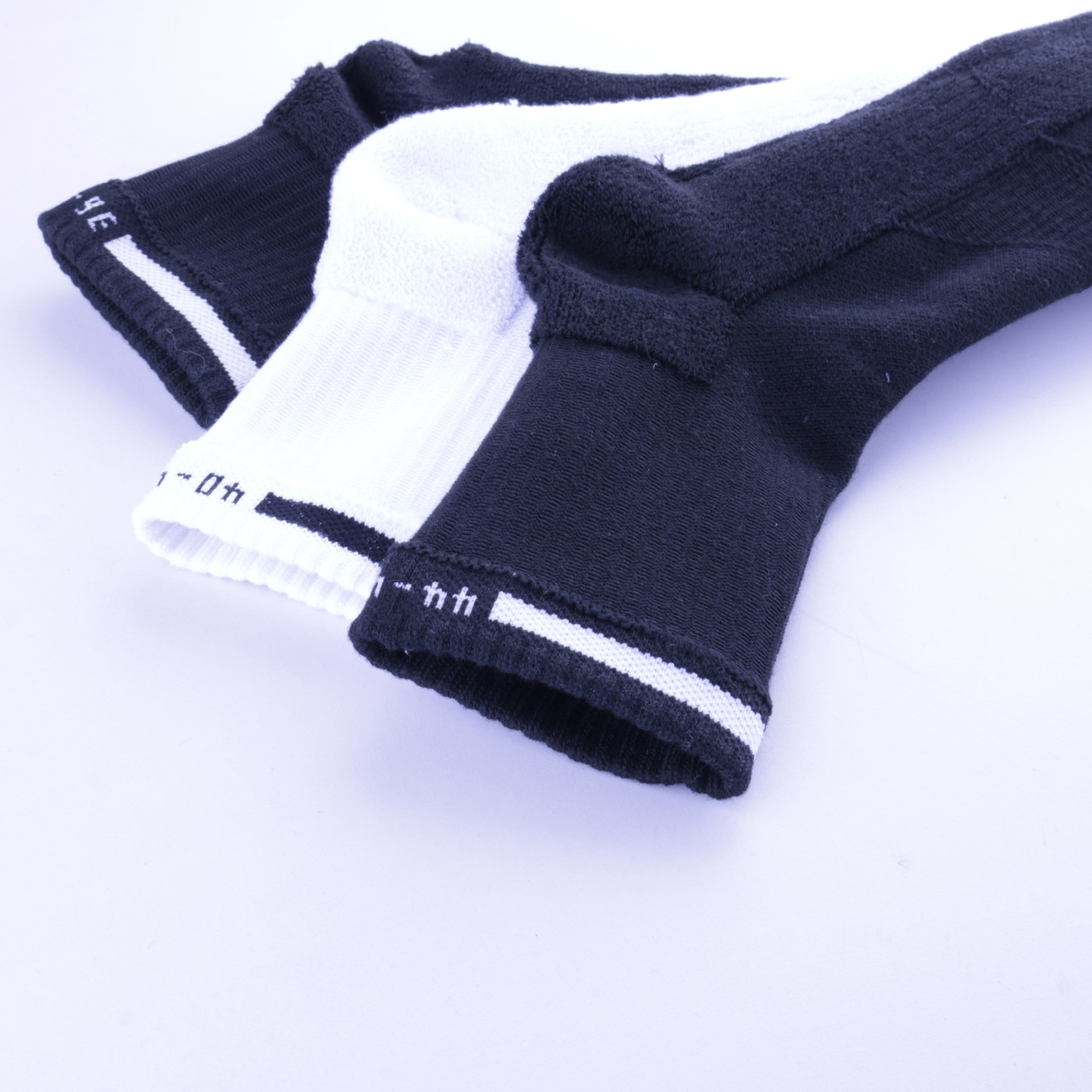 Multi-Size Pure White Towel Bottom Sports Socks Cotton Male and Female Students Mid-Calf High-Top Thicker Running Basketball Socks