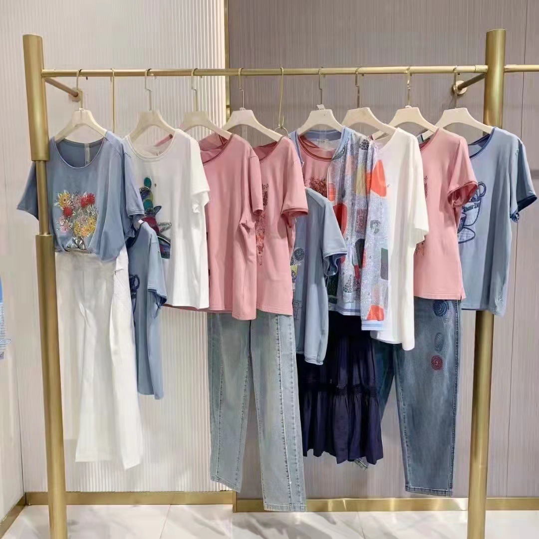 衣之庄园22夏女装 舒适大码防晒衣针织t恤潮流半裙品牌走份批发