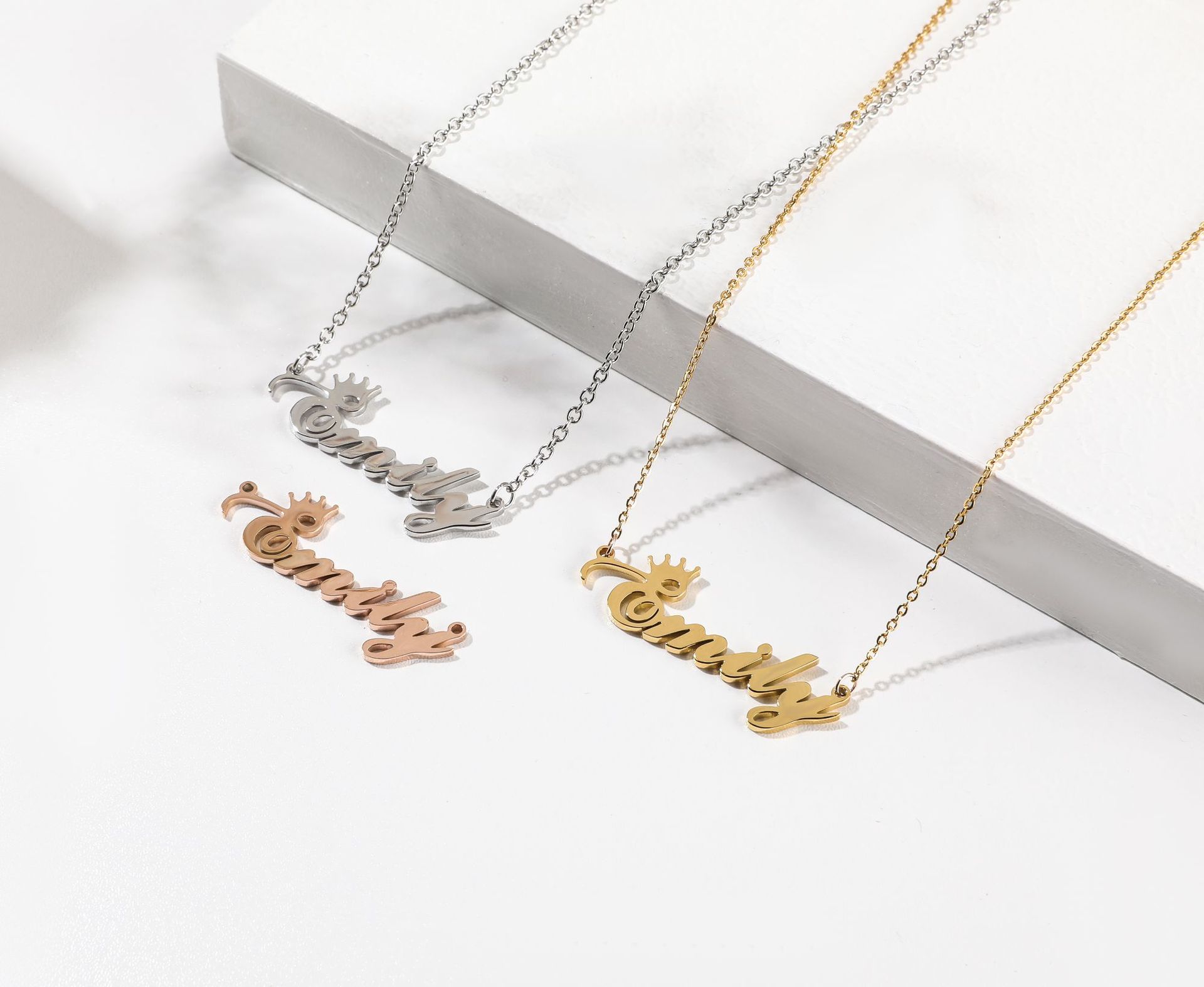 定制英文名字项链电镀18k真金钛钢不锈钢diy项链跨境专供极速出货