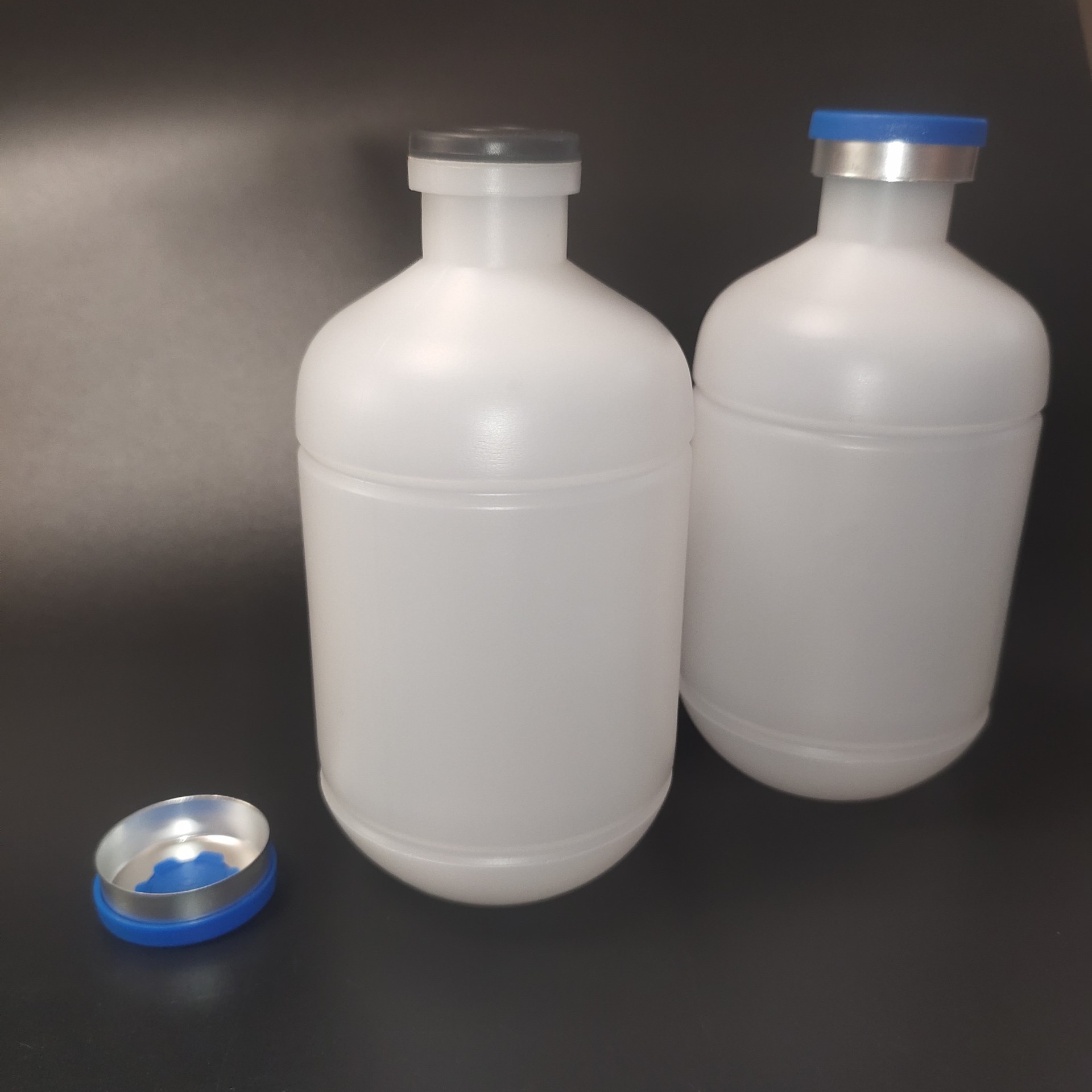 厂家现货供应250ml 兽用塑料疫苗兽药瓶配胶塞铝盖 液体分缓释剂