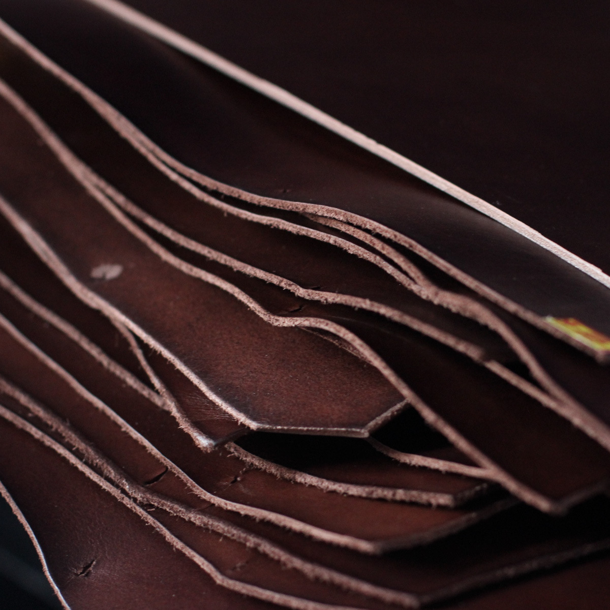 18皮革 意大利buttero透染植鞣革 彩色多脂头层牛皮 双肩手工皮料