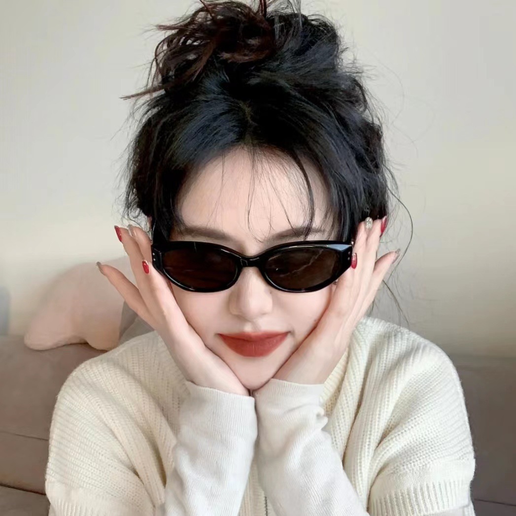小红书博主同款椭圆形复古小框墨镜女士遮阳防晒太阳镜时尚眼镜