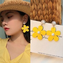 韩国爆款泫雅风时尚黄色花朵简约珍珠气质网红耳钉 厂家批发