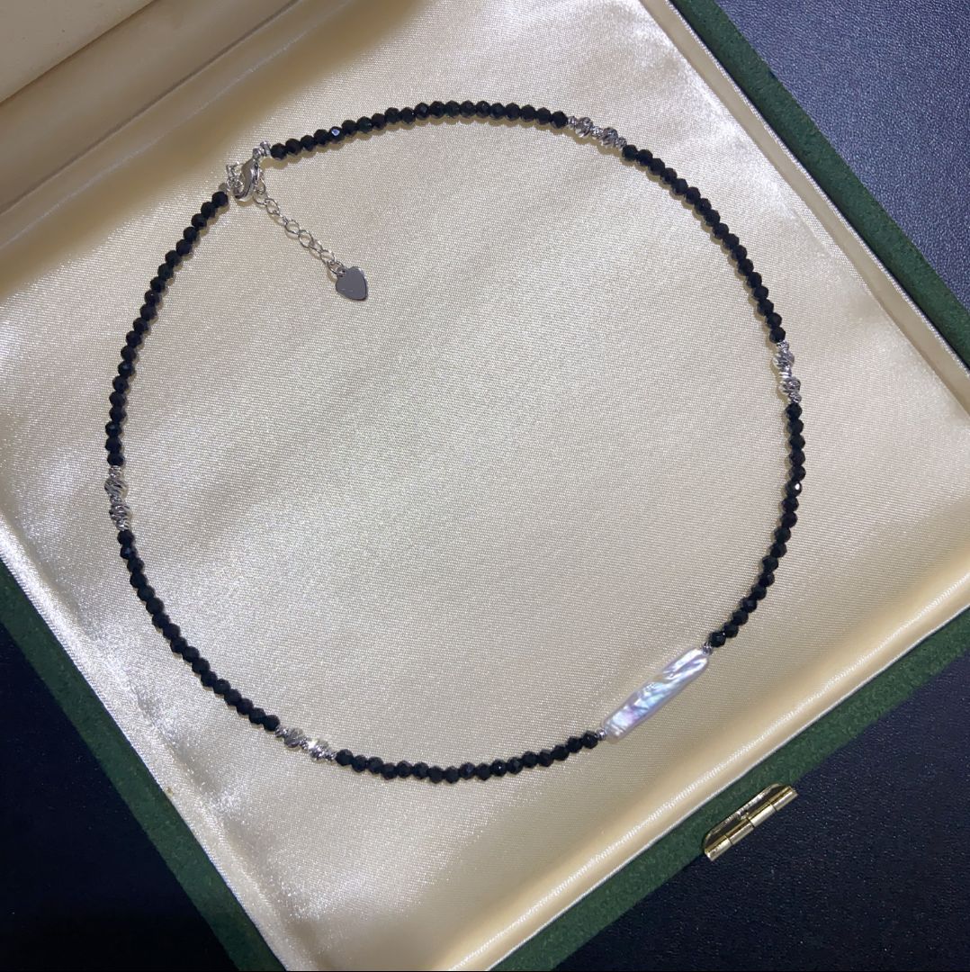 诸暨2023夏季新款小众设计感锁骨链水晶高端超闪黑晶石珍珠项链女
