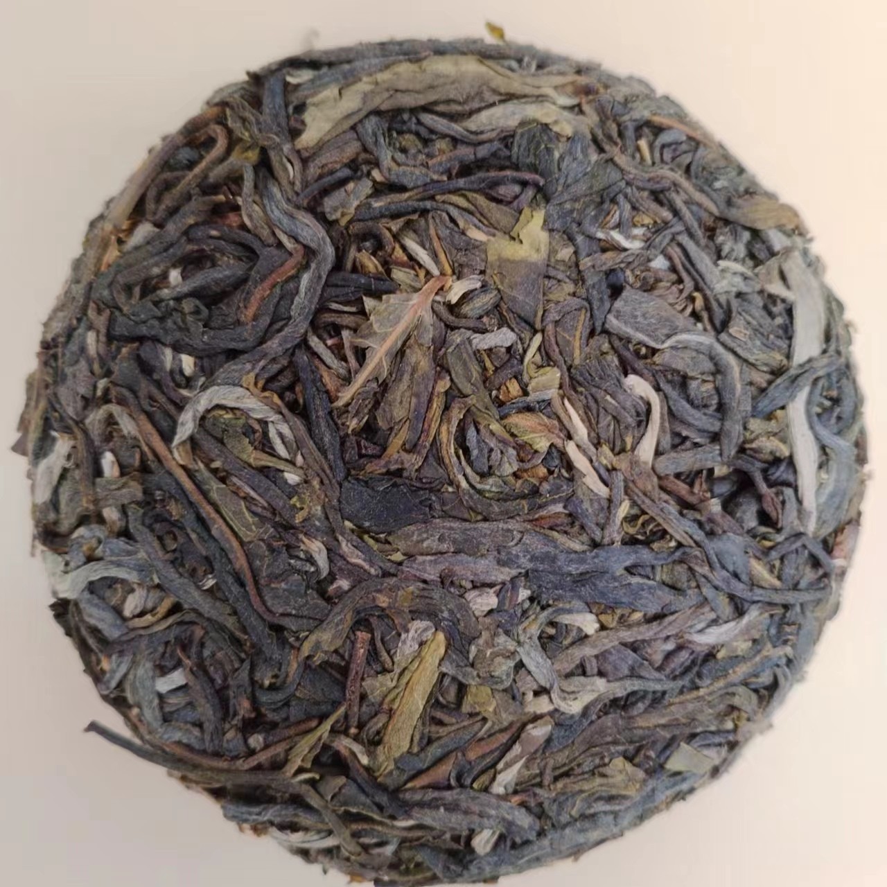 易武秘境易武生茶西双版纳产区香气好汤色亮入口甜柔古树生茶易武