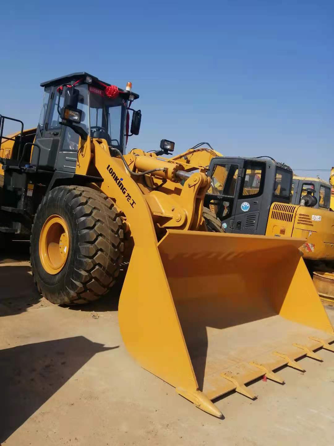 洛阳出售二手龙工30装载机 龙工30铲车 龙工装载机 免费送货