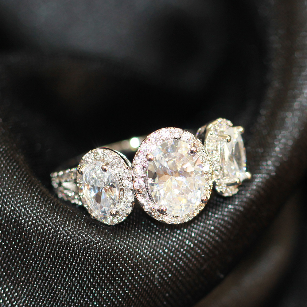 太阳云 欧美个性夸张奢华大克拉仿真钻戒椭圆镀金食指戒女款手饰