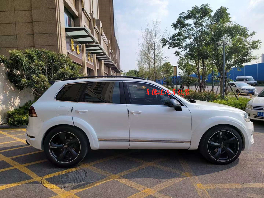 途锐改装大小包围 途锐改装hofele宽体小包围前唇 轮眉11--13