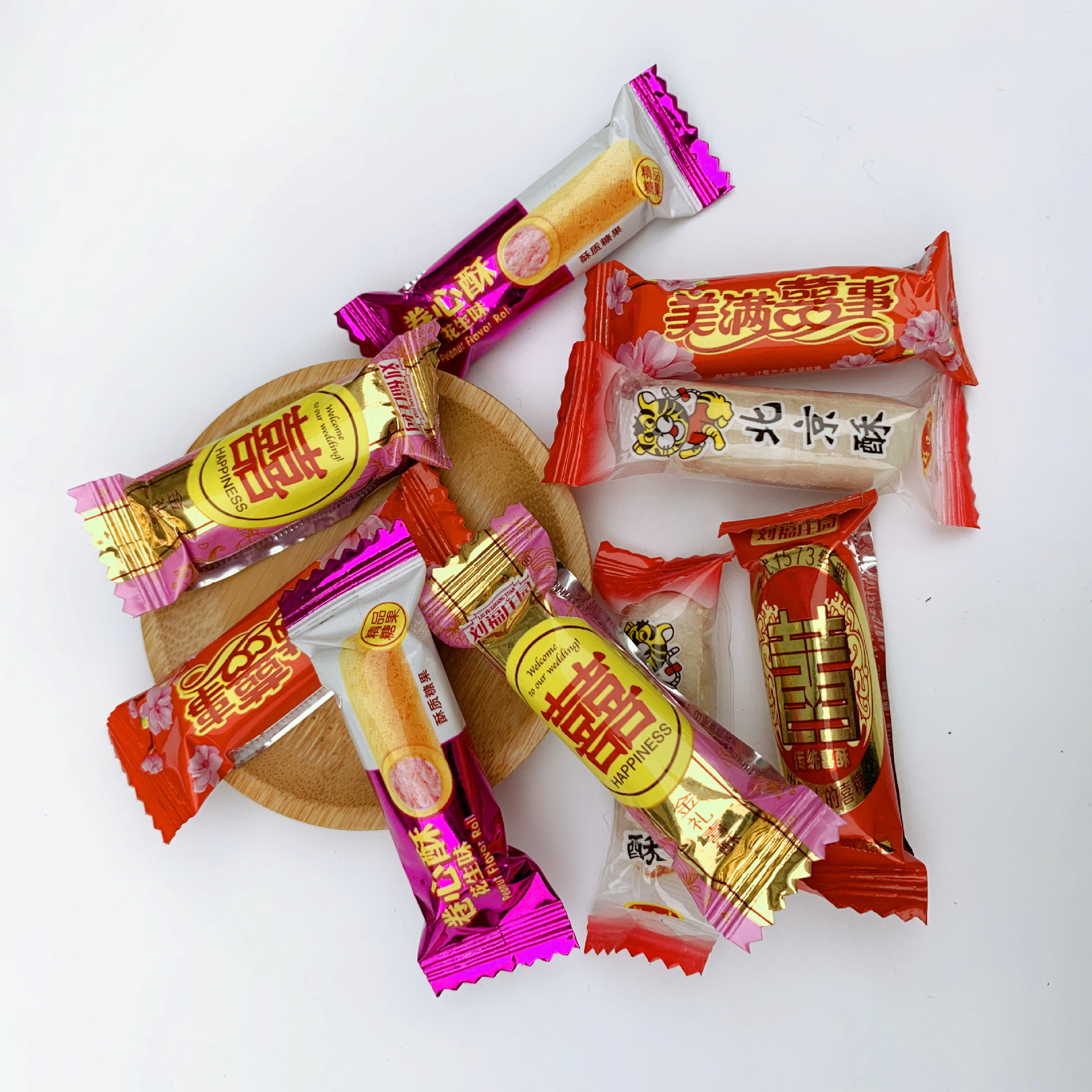 年货散装糖果 玉米糖奶糖巧克力糖果批发 喜糖批发送录音广告布