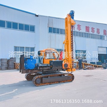 座驾式光伏引孔机 22kw电机动力头打桩机 小型液压光伏钻机-阿里巴巴