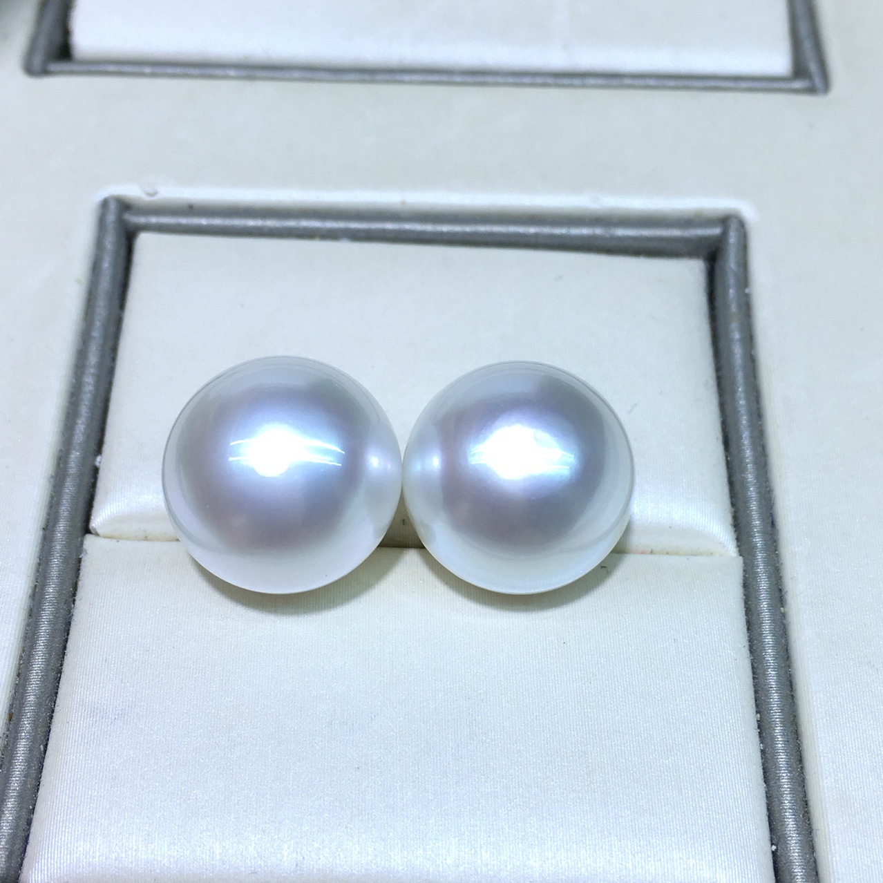 海水南洋珍珠 澳白珍珠对珠 饱满圆强光微瑕-阿里巴巴