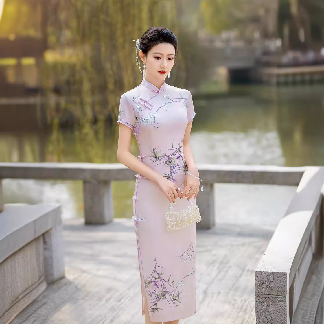 2024夏季新品年轻款改良气质复古丝绸提花长款旗袍优雅日常旗袍裙
