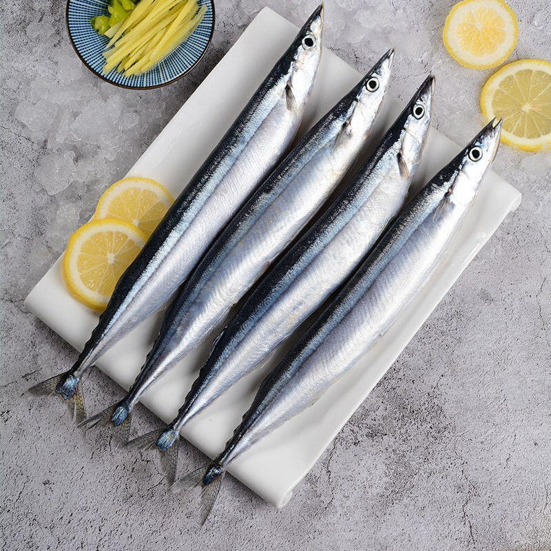 秋刀鱼新鲜鲜活海捕冷冻水产大号海非带鱼日式烧烤食材整箱批发