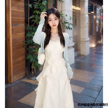 韩系设计感甜美法式收腰显瘦仙女吊带连衣裙+时尚百搭开衫两件套