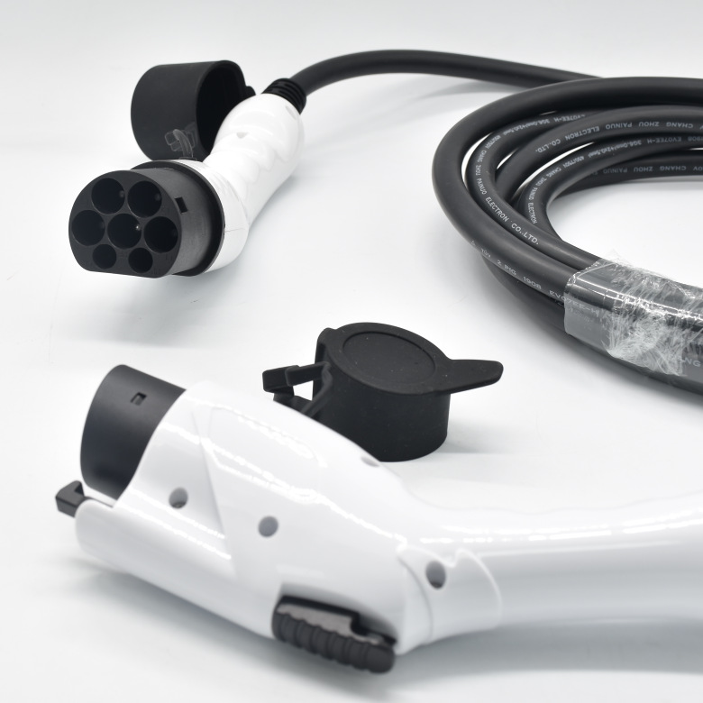 汽车充电枪j1772转iec62196 双枪头线5米 16a