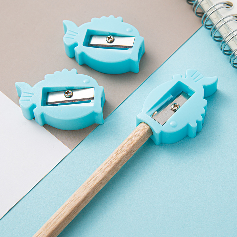 Factory Wholesale Single Hole Fish Pencil Sharpener 3 Pack Cute Student Pencil Sharpener Mini-Portable Pencil Shapper Manual