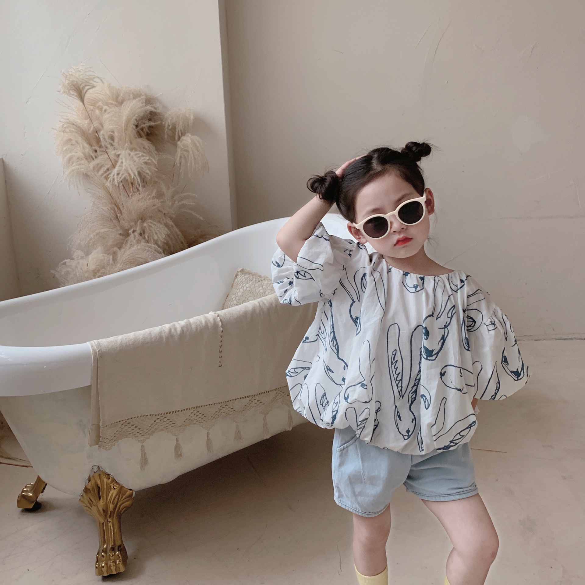 儿童夏款洋气女童花苞上衣卡通印花泡泡袖衬衫宝宝韩版短袖t恤